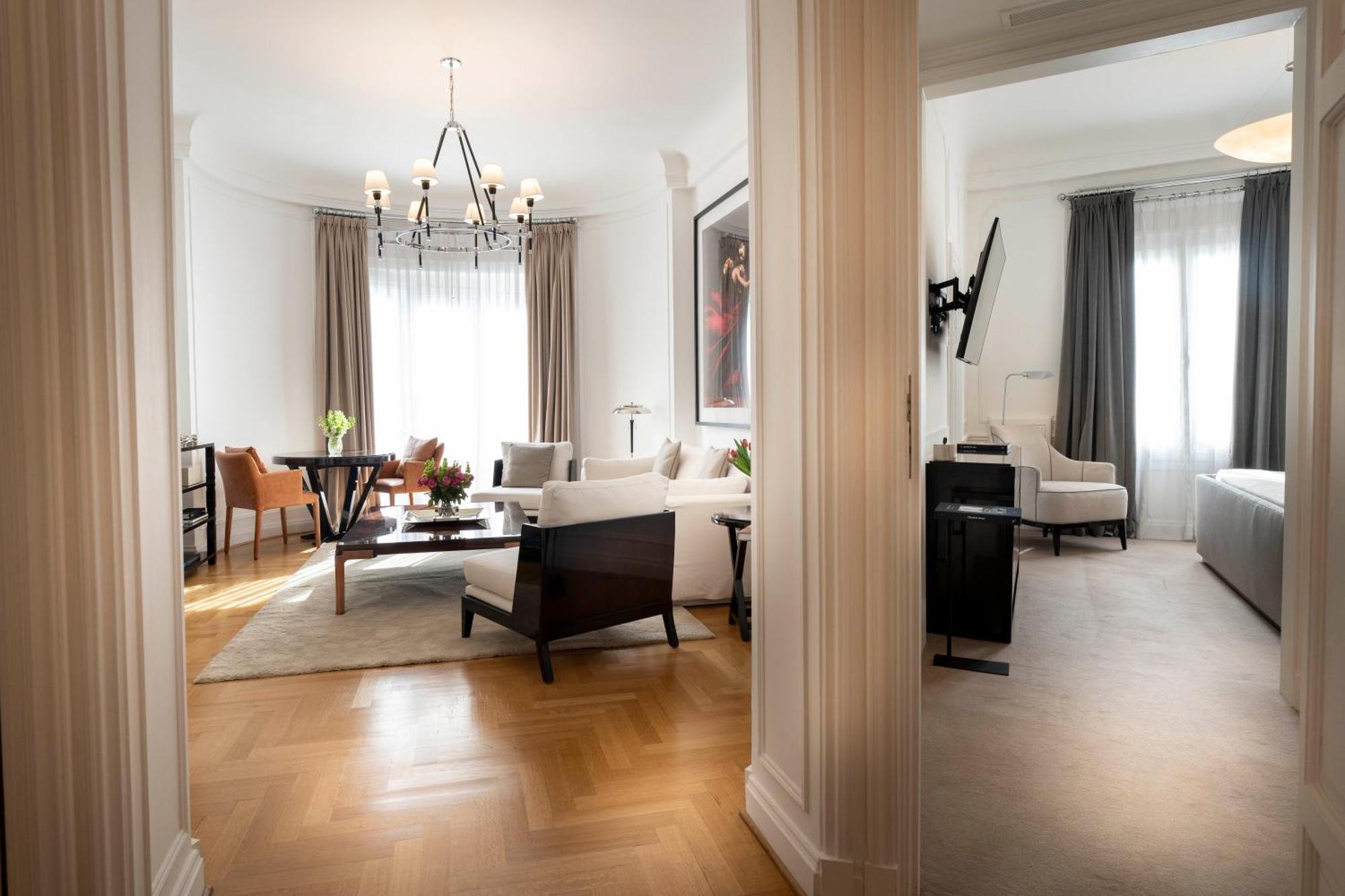 Two-Bedroom Suite
